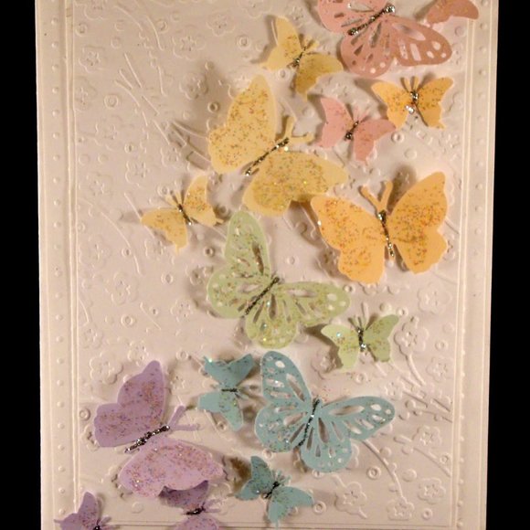 Cuttlebug 4 pcs embossing folders - PLUM BLOSSOM - Picture 7 of 10